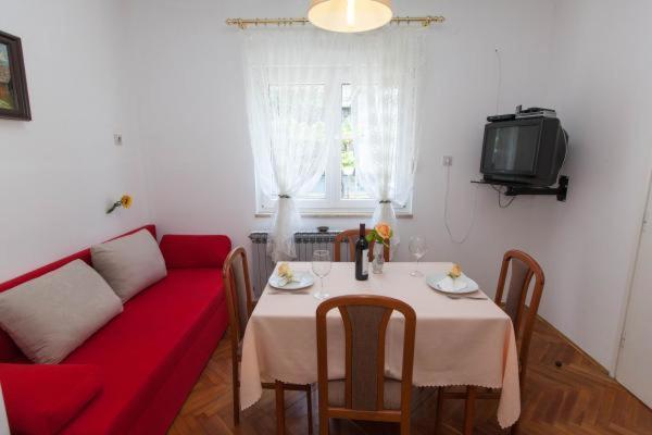 Apartments Bujan Crikvenica Eksteriør bilde